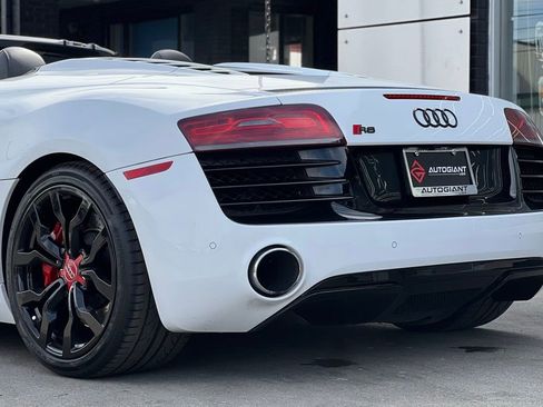 Used 2014 Audi R8 V10 image 18