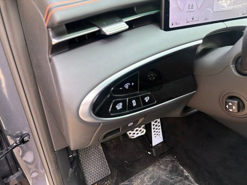 New 2026 Genesis GV70 2.5T Sport Prestige AWD/4WD image 10