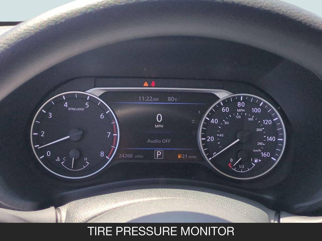 Certified 2025 Nissan Sentra SV FWD image 19