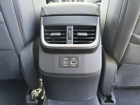 Certified 2025 Subaru Outback Onyx Edition AWD/4WD image 32