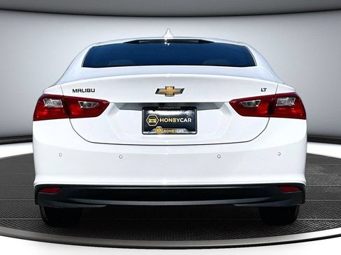 Used 2024 Chevrolet Malibu LT FWD image 5
