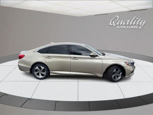 Used 2020 Honda Accord EX image 3