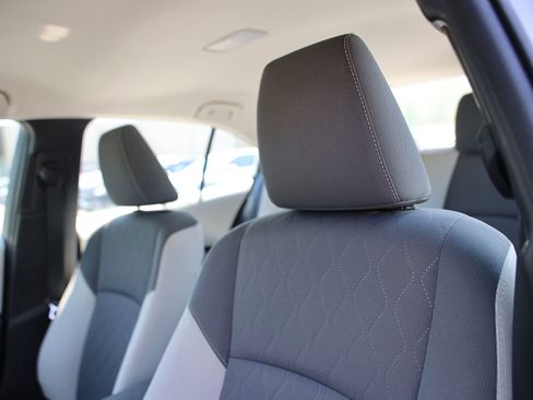 Used 2023 Toyota Corolla LE w/ LE Convenience Package FWD image 18