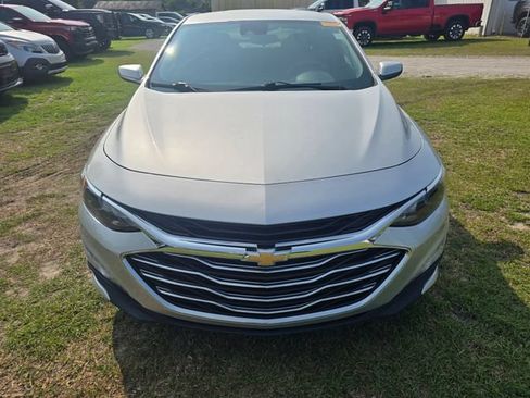 Used 2019 Chevrolet Malibu LT w/ Driver Confidence Package II FWD image 12