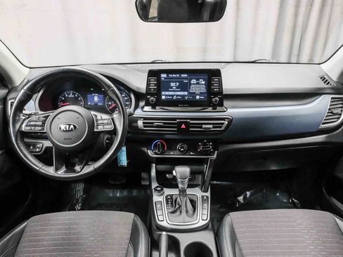 Used 2021 Kia Seltos S image 13