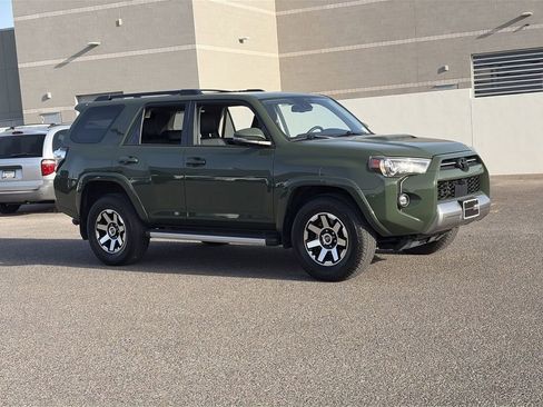 Used 2022 Toyota 4Runner TRD Off-Road Premium AWD/4WD image 5