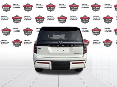 Certified 2025 Nissan Armada Platinum image 4