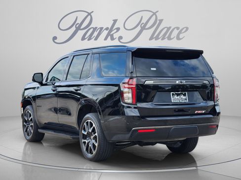 Used 2021 Chevrolet Tahoe RST w/ Luxury Package RWD image 3