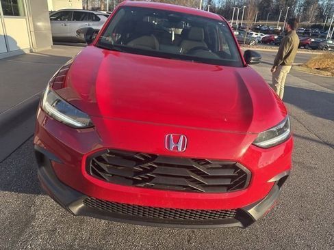 Used 2025 Honda HR-V Sport image 4