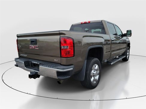 Used 2015 GMC Sierra 2500 SLT w/ Snow Plow Prep Package AWD/4WD image 4