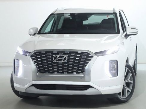 Used 2022 Hyundai Palisade Limited w/ Cargo Package image 3