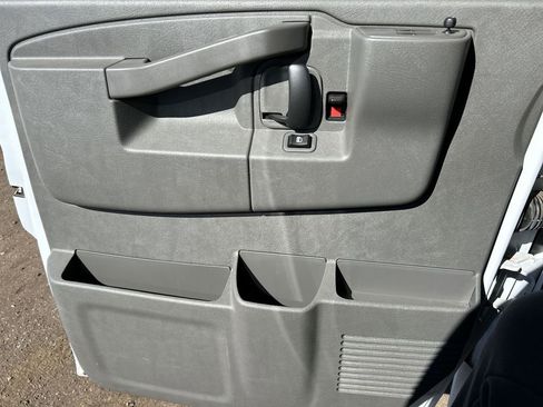 New 2025 GMC Savana 2500 w/ Driver Convenience Package image 21