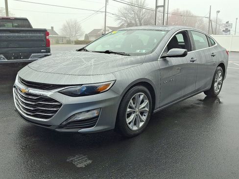Used 2024 Chevrolet Malibu LT image 3