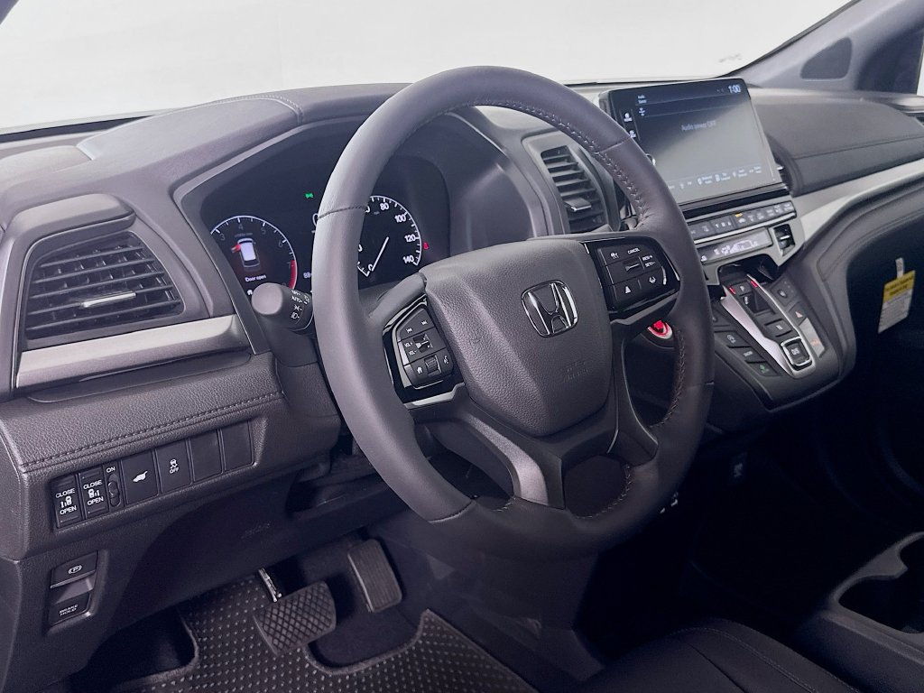 New 2026 Honda Odyssey Sport-L image 17