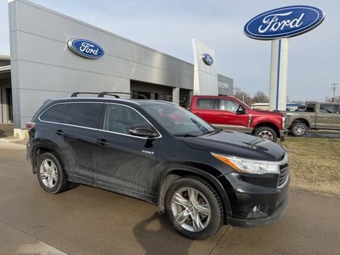 Used 2016 Toyota Highlander Limited image 1
