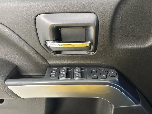 Used 2018 Chevrolet Silverado 1500 LT w/ All Star Edition AWD/4WD image 21