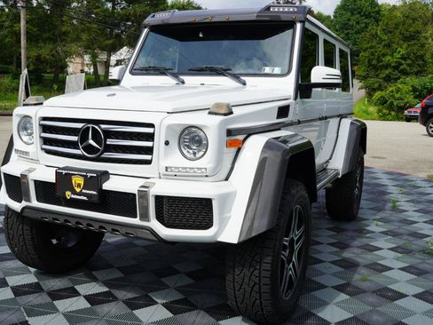 Used 2018 Mercedes-Benz G 550 Squared image 15