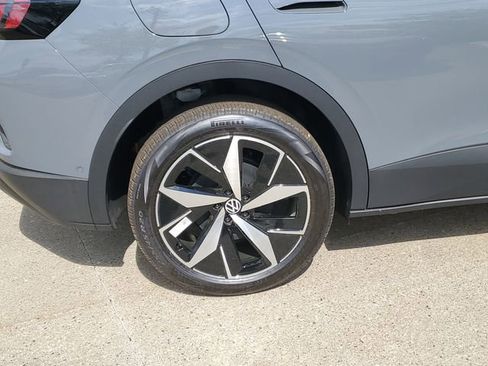 New 2026 Volkswagen ID.4 Pro S AWD/4WD image 5