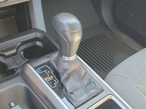 Used 2022 Toyota Tacoma SR5 w/ Technology Package image 25