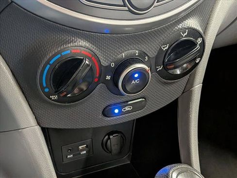 Used 2017 Hyundai Accent SE FWD image 15