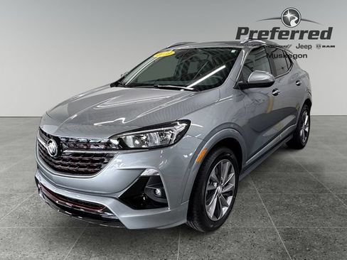Used 2023 Buick Encore GX Select w/ Sport Touring Package FWD image 10