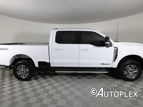 Used 2026 Ford F250 Lariat AWD/4WD image 4
