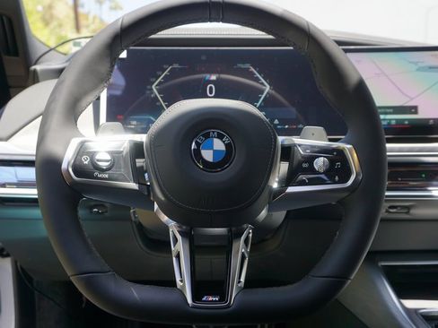 New 2025 BMW 740i image 11