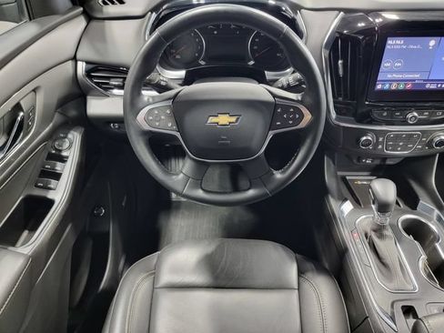 Certified 2023 Chevrolet Traverse LT w/ LT Premium Package AWD/4WD image 24