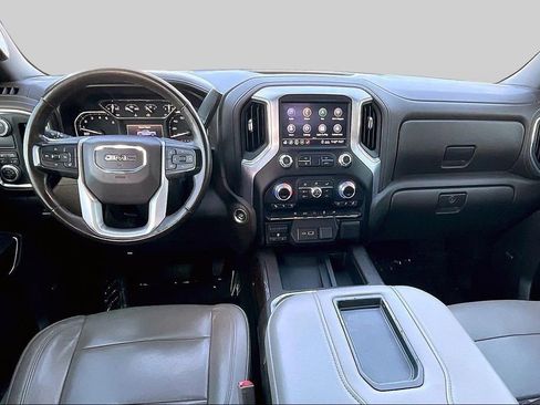 Used 2020 GMC Sierra 1500 SLT RWD image 15