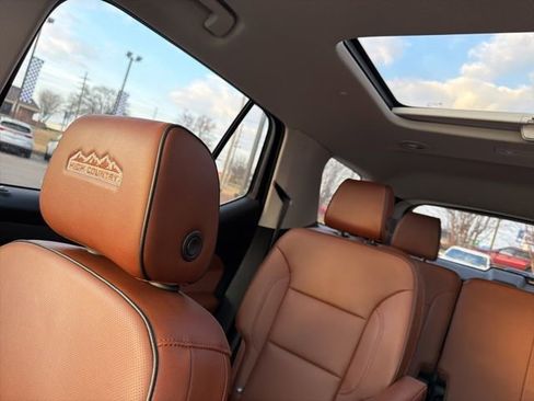 Used 2018 Chevrolet Traverse High Country image 16