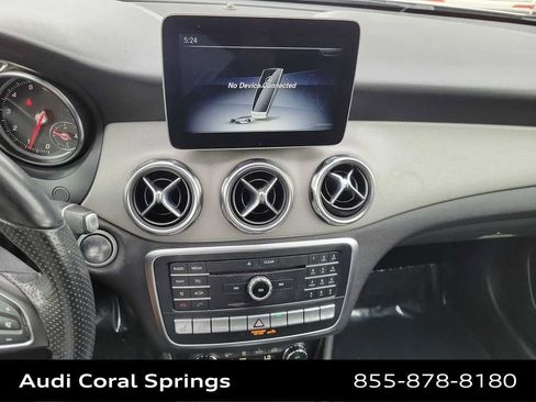 Used 2019 Mercedes-Benz GLA 250 4MATIC image 24