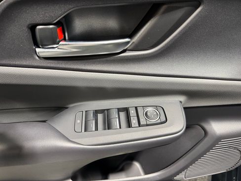 New 2026 Toyota Prius AWD image 16
