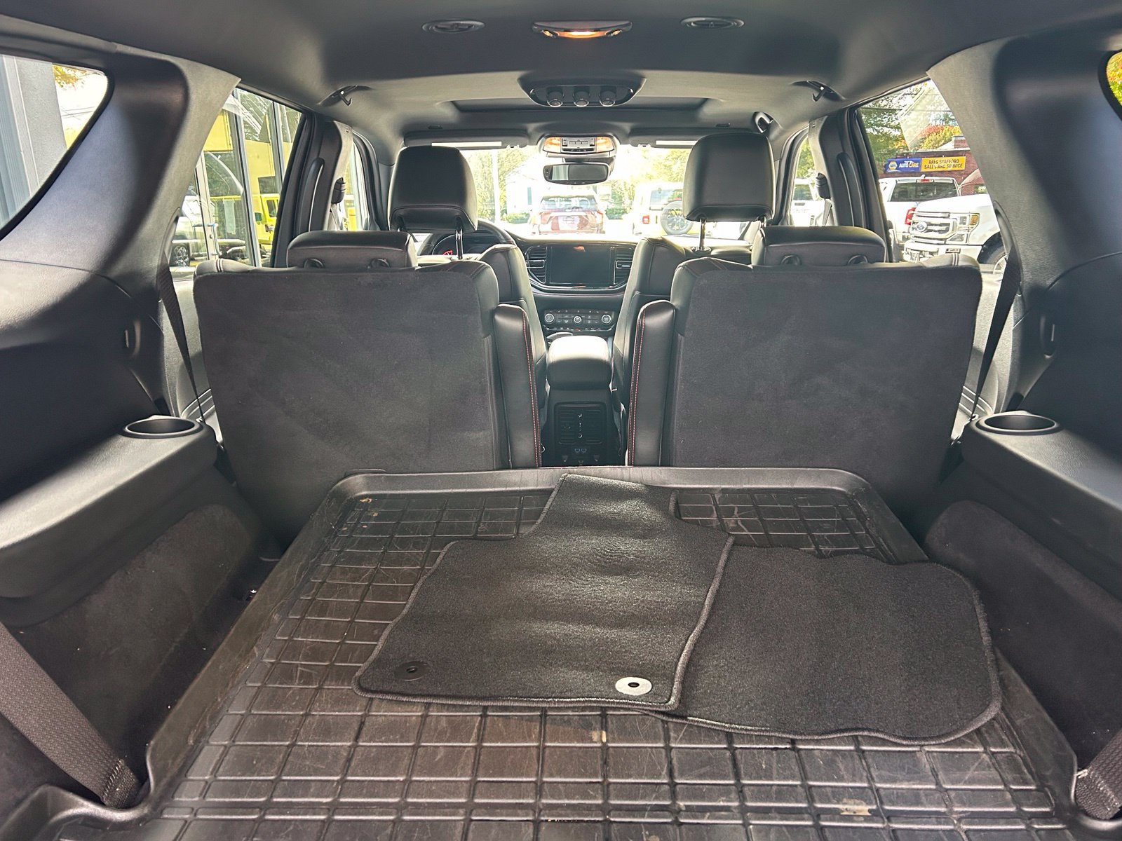 Used 2025 Dodge Durango GT AWD/4WD image 8