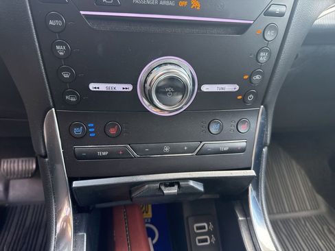 Used 2019 Ford Edge Titanium w/ Equipment Group 301A AWD/4WD image 21