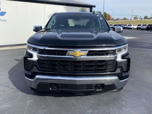 Used 2023 Chevrolet Silverado 1500 LT w/ Protection Package image 6