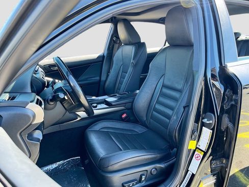 Used 2016 Lexus IS 350 w/ F Sport Package RWD image 21