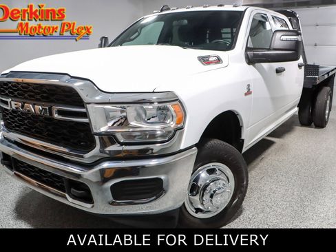 Used 2024 RAM 3500 Tradesman w/ Chrome Appearance Group image 1
