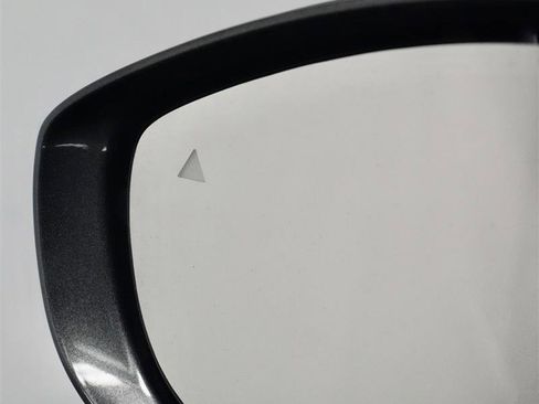 Used 2017 Chrysler Pacifica Touring-L Plus image 31