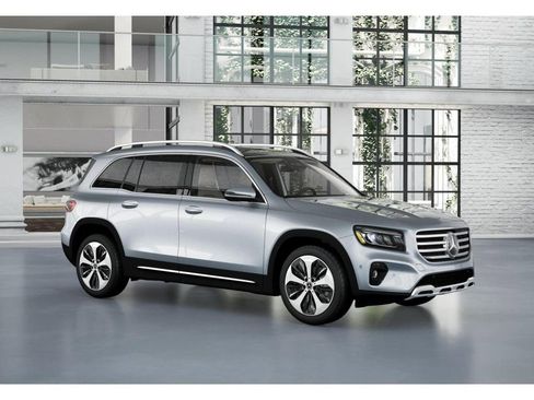 New 2026 Mercedes-Benz GLB 250 4MATIC image 12
