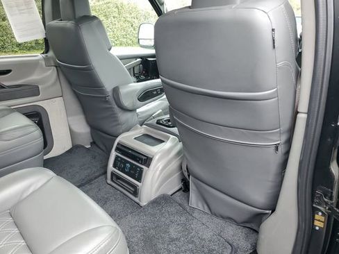 Used 2024 GMC Savana 2500 RWD image 22