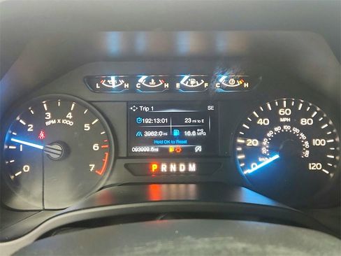 Used 2018 Ford F150 XL w/ Equipment Group 101A Mid image 12