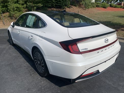 Used 2022 Hyundai Sonata Limited FWD image 6