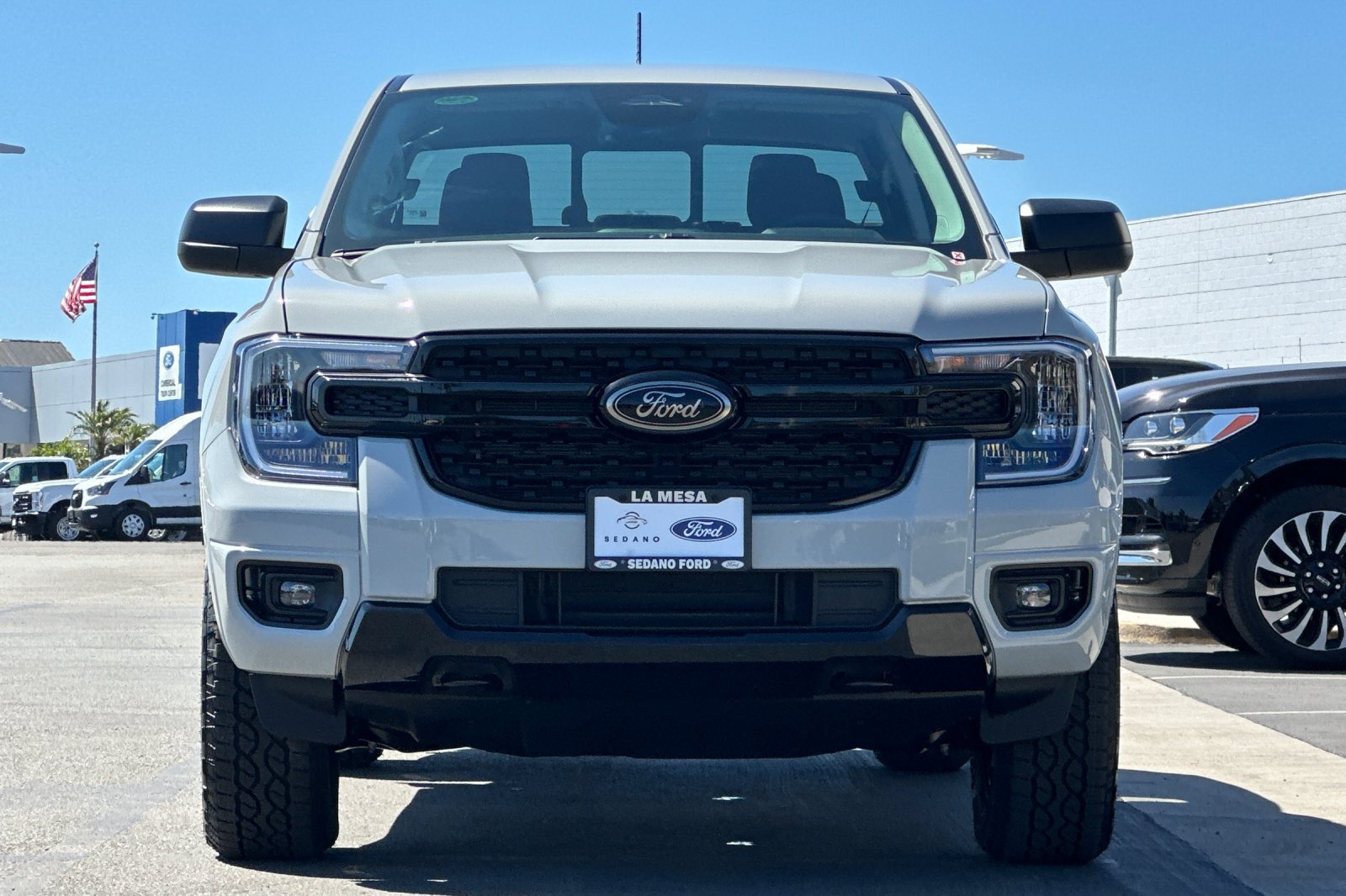New 2026 Ford Ranger XLT w/ Equipment Group 301A High AWD/4WD image 8