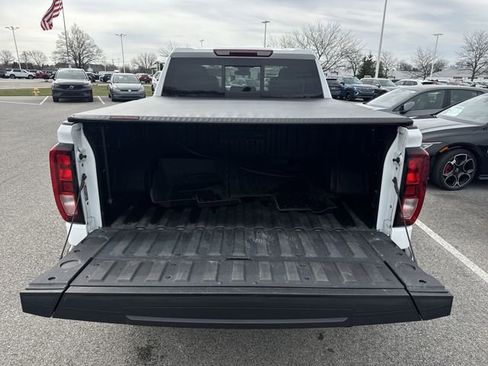Used 2024 GMC Sierra 1500 Elevation w/ Elevation Premium Package image 27