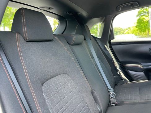Certified 2025 Honda HR-V Sport image 36