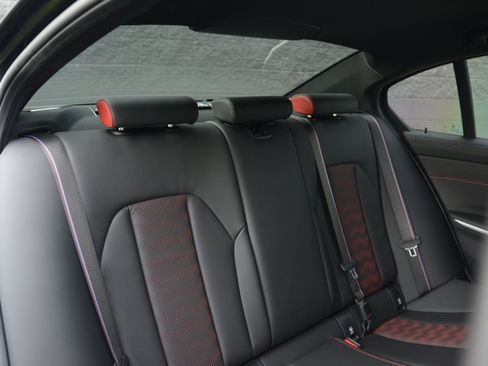 Used 2024 BMW M3 CS w/ M Driver's Package image 43