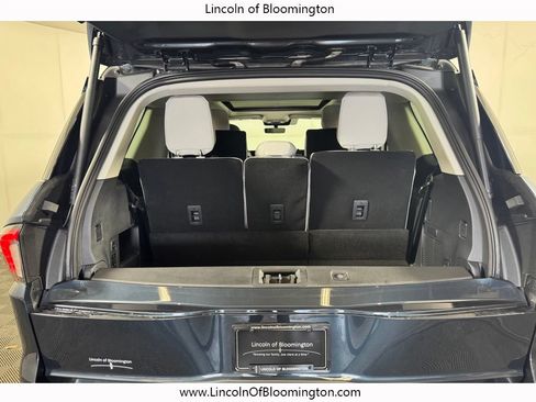 New 2026 Lincoln Navigator Reserve AWD/4WD image 14