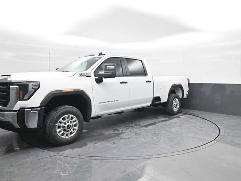 New 2026 GMC Sierra 2500 Pro image 4