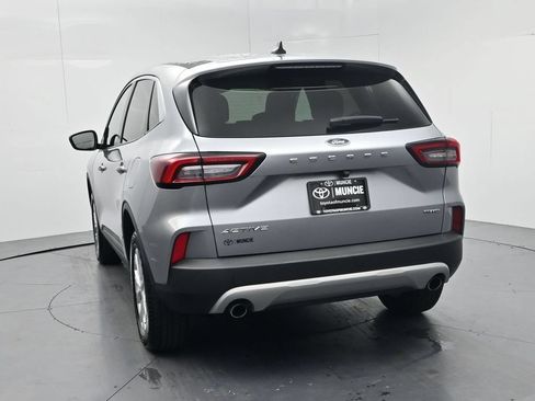 Used 2024 Ford Escape Active AWD/4WD image 6