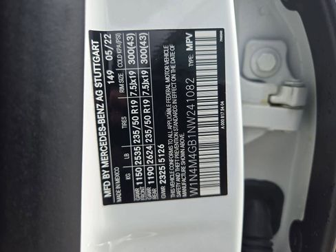 Used 2022 Mercedes-Benz GLB 250 image 35